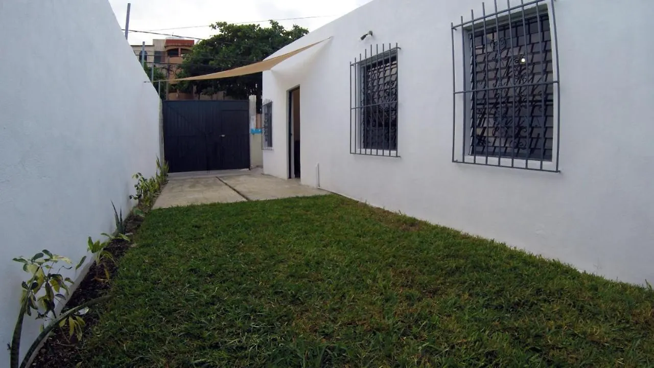 Studio Martha Cancun 0*,  Mexico