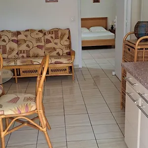Deux Pièces Spacieux à Mahault , Baie-Mahault Guadeloupe